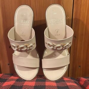 Italian Shoemakers Cream Chain Strap Sandals